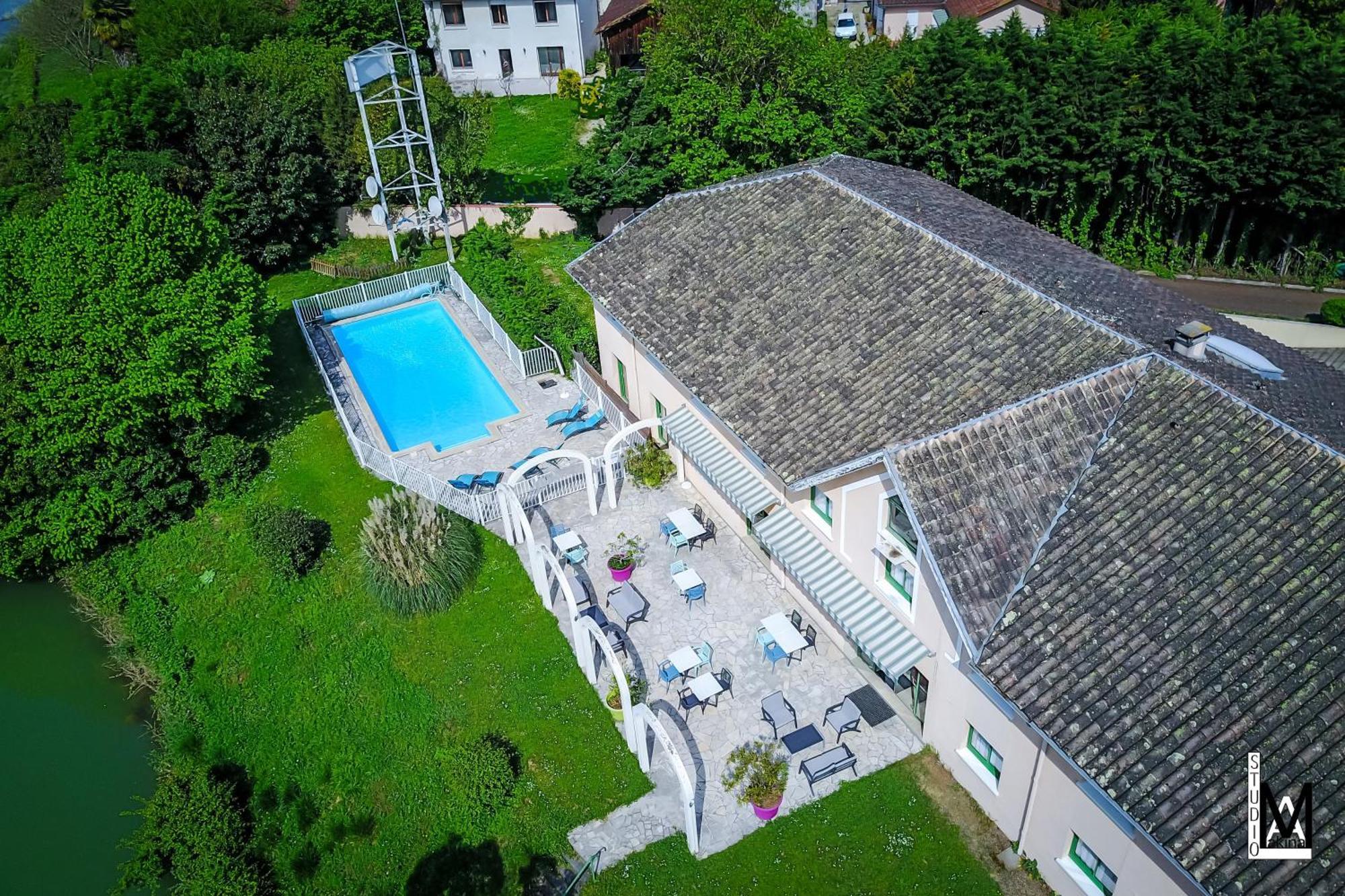 N'Atura Hôtel Aire-sur-lʼAdour Exterior foto
