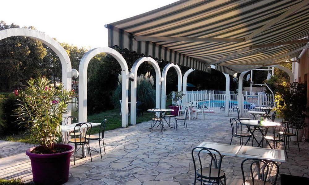 N'Atura Hôtel Aire-sur-lʼAdour Exterior foto